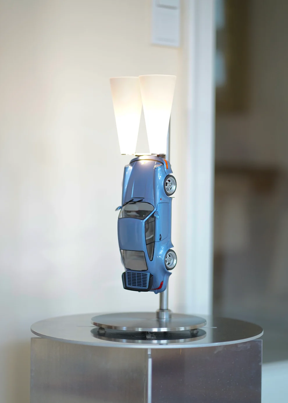 Porsche – Swiss Classics Lamp Edition 02 – Bild 3